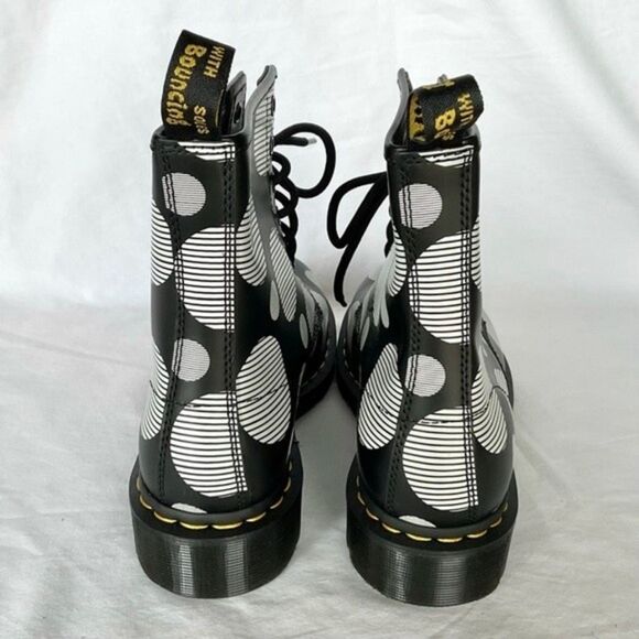 Dr. Martens Pascal Polka Dot & Stripe Boots Black/White Leather Women’s Size 7 - Picture 12 of 14